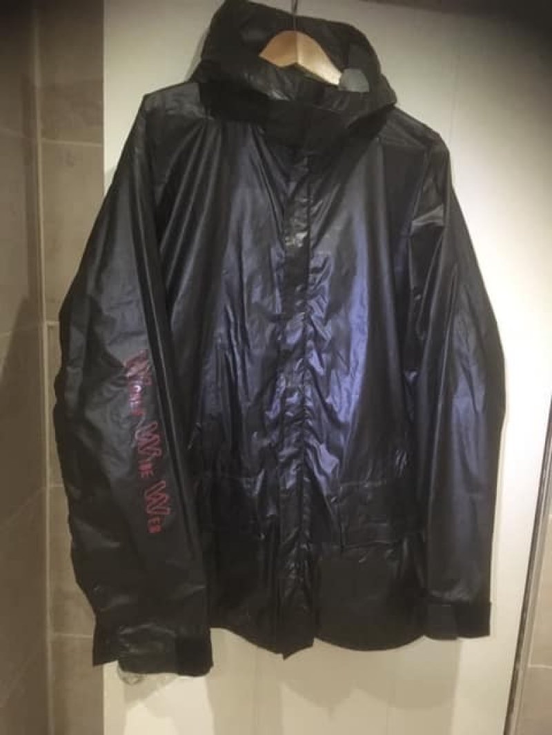 Photograph of World Wide Web Graphit D