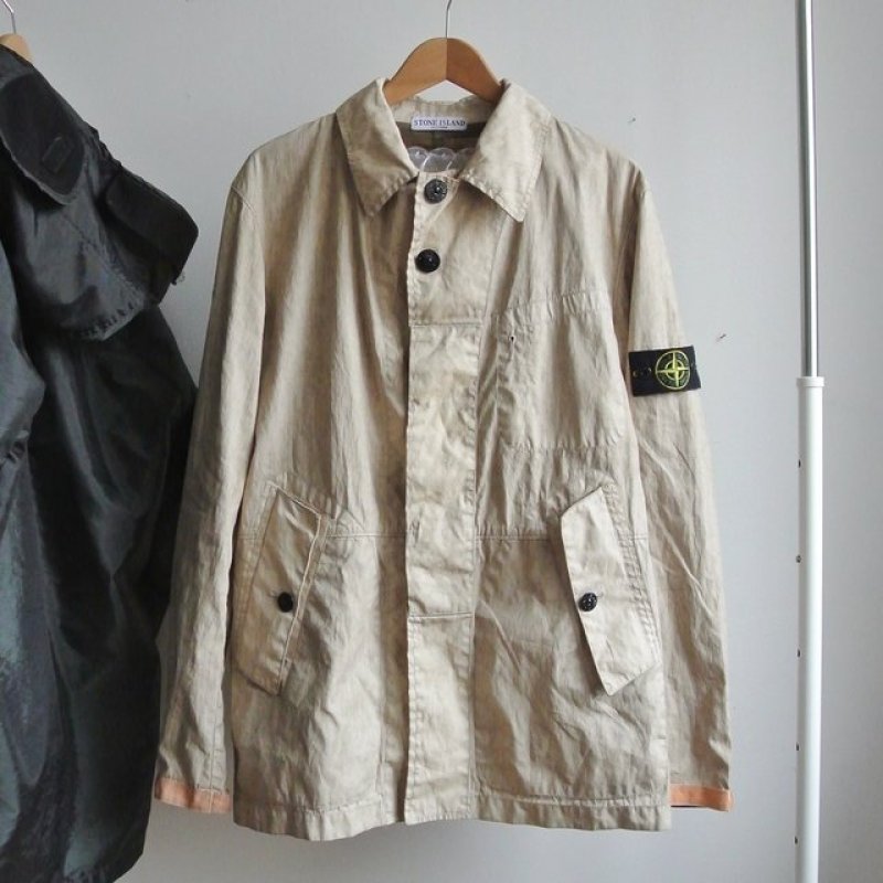 Photograph of Stone Island Lino Flax