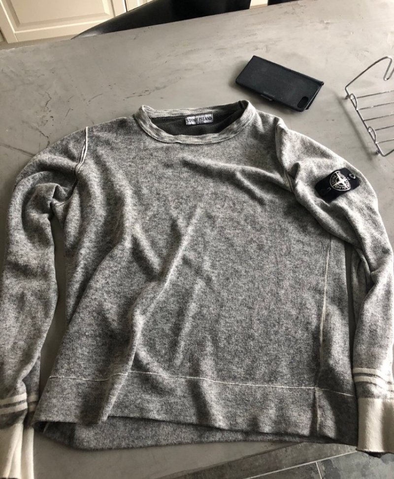 Photograph of Stone Island Knittwear