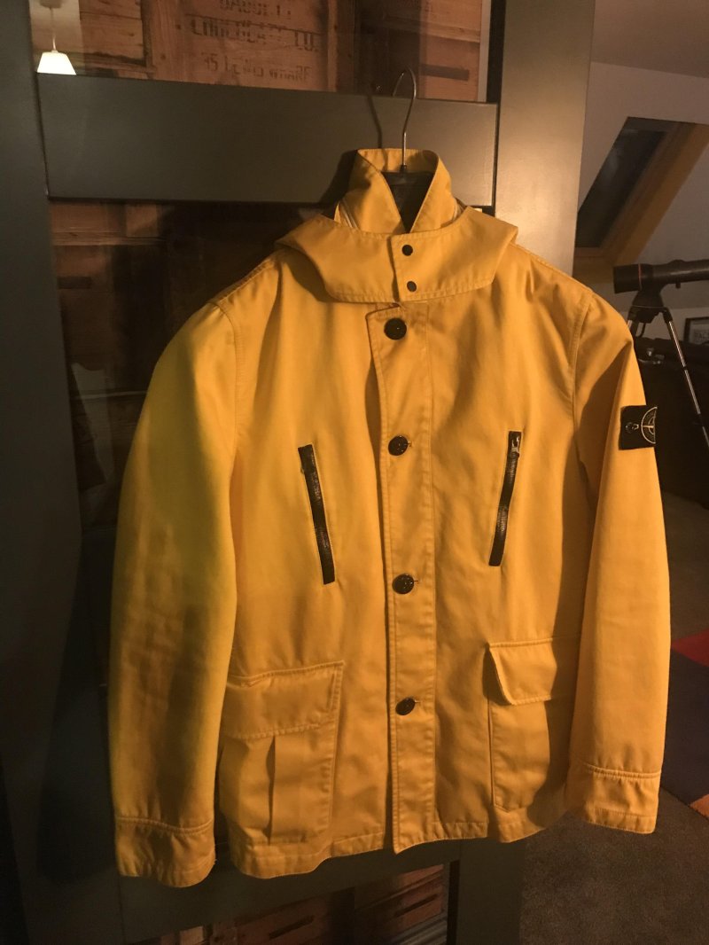 Photograph of Stone Island Raso-R Windstopper 3L