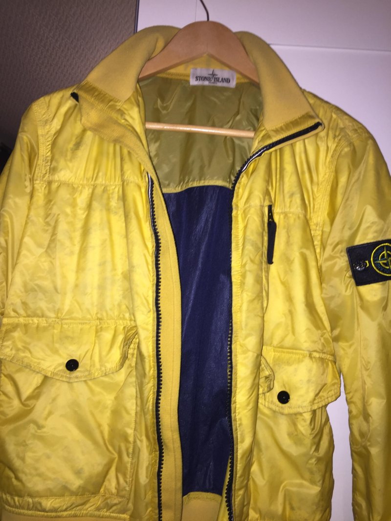 Photograph of Stone Island Micro Rip Stop 7 Den  Tyvek Shield
