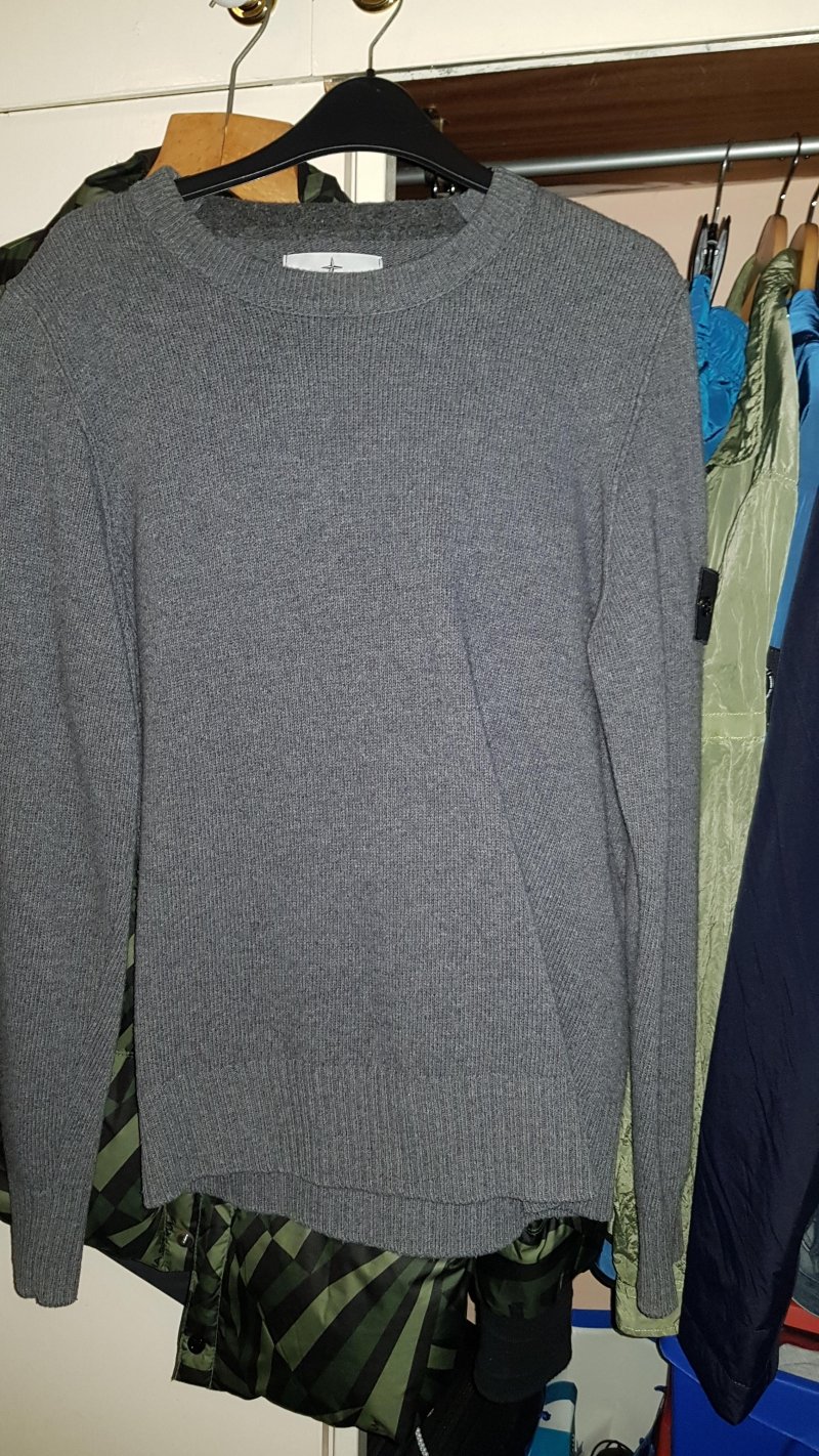 Photograph of Stone Island Crew Neck Kn Sn44