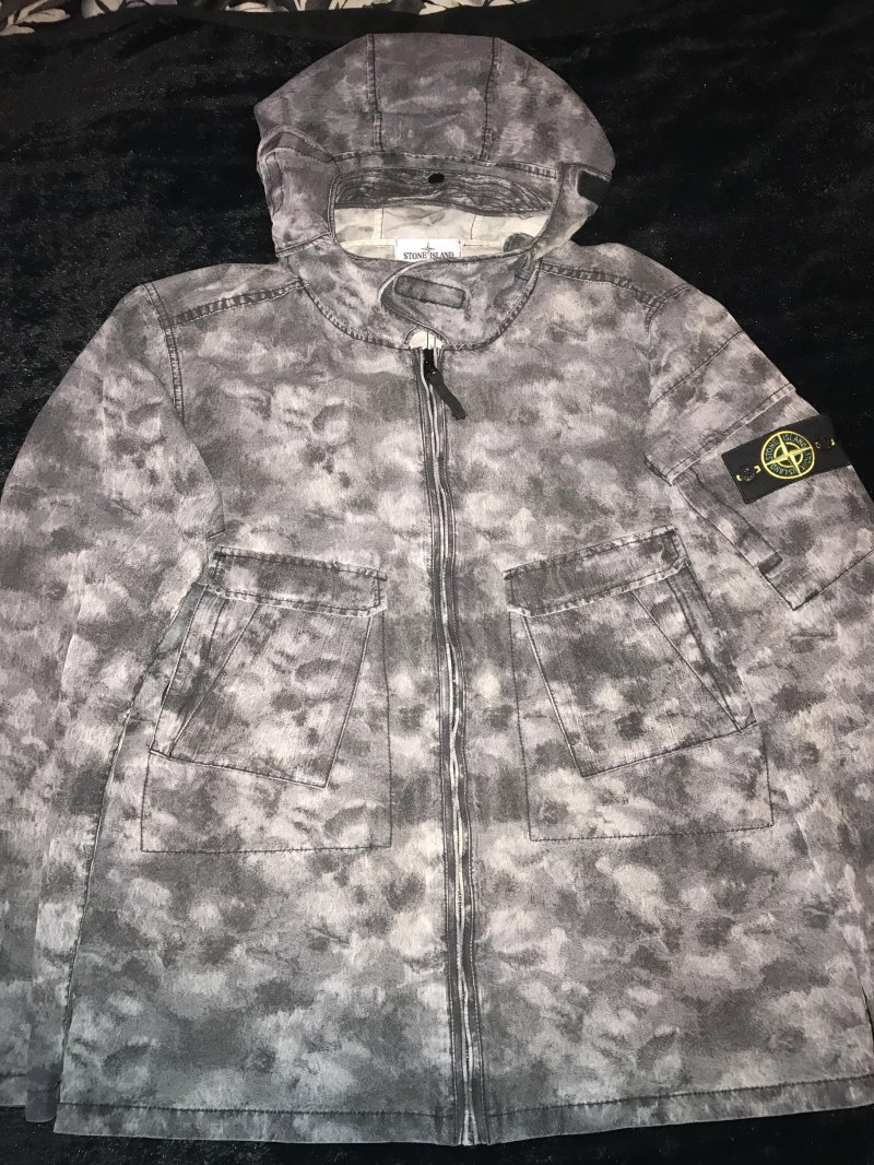 Photograph of Stone Island DPM Jaquard Plated