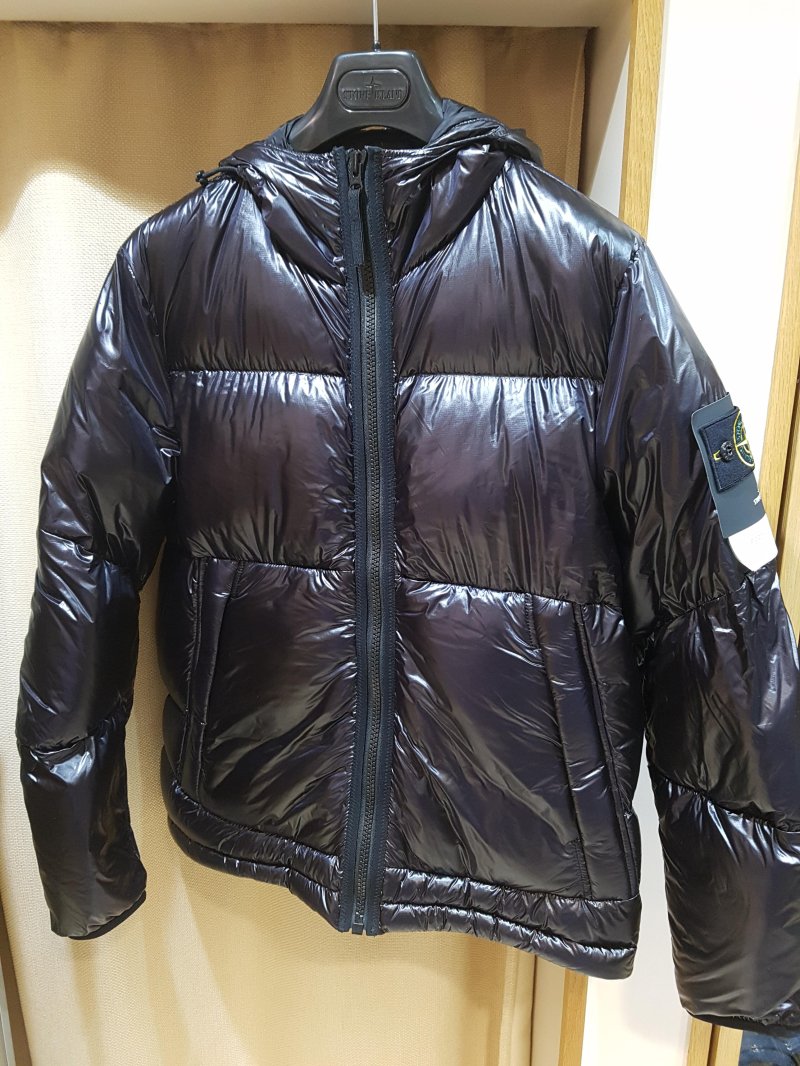 Photograph of Stone Island Pertex Quantum Y Hooded Down