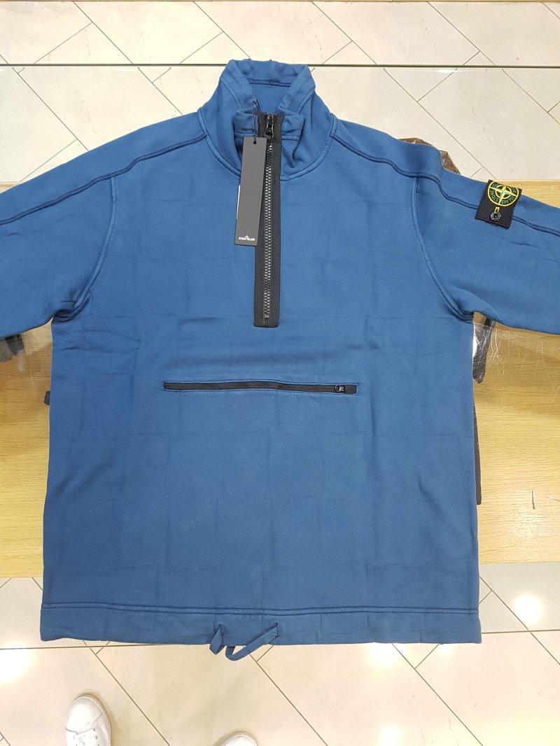 Photograph of Stone Island Sweatshirt House Check
