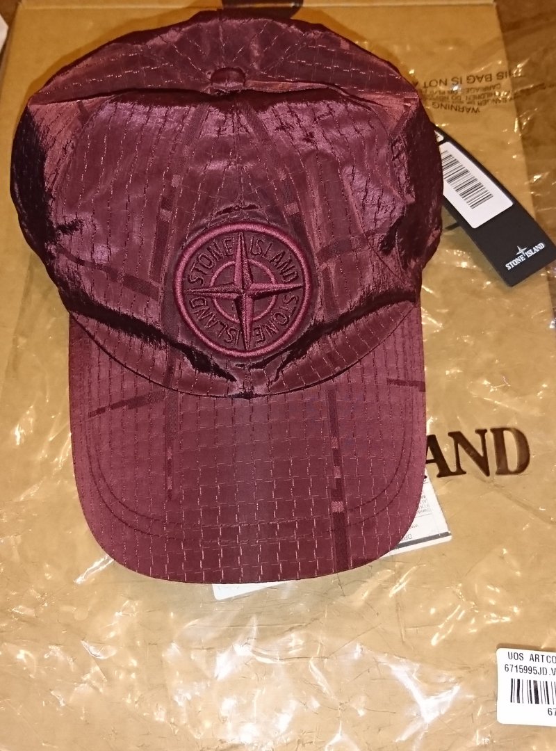Photograph of Stone Island HOUSE CHECK JACQUARD ON NYLON METAL CAP